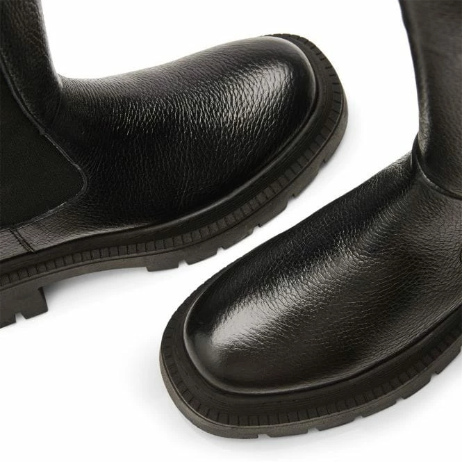 Itzel Black Leather 6 Itzel Black Leather - Image 4