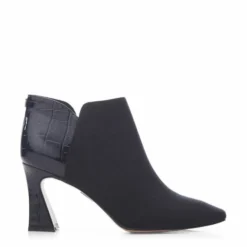 Katriona Navy Alcantara