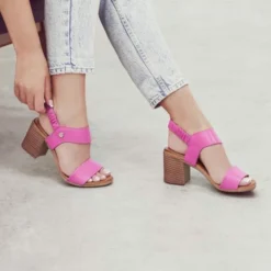 Laina Fuschia Leather -Moda In Pelle Sales laina fuschia leather p13125 87600 medium