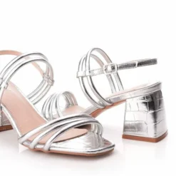 Maliqa Silver Patent Mocc Croc -Moda In Pelle Sales maliqa silver patent mocc croc p13100 86858 medium