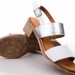 Mariana White Leather 10 Mariana White Leather -Moda In Pelle Sales mariana white leather p13421 88904 medium