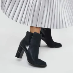 Mirren Navy Protauras -Moda In Pelle Sales mirren navy protauras p12490 80959 medium