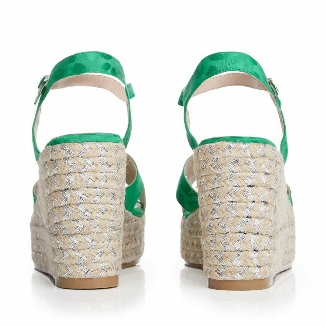 Paulina Green Textile 6 Paulina Green Textile - Image 4